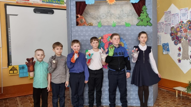 Всероссийская акция "Вам, любимые", посвященная Международному женскому дню.